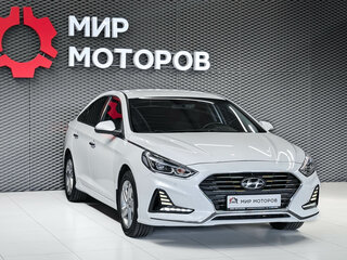 2017 Hyundai Sonata VII (LF) Рестайлинг, белый, 1750000 рублей, вид 3