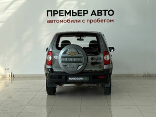 2009 Chevrolet Niva I, серый, 250000 рублей, вид 5