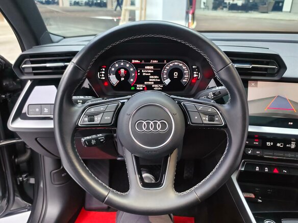 2022 Audi A3 Sportback 35 TFSI IV (8Y), серый, 1580000 рублей - вид 10