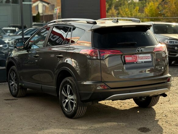 2017 Toyota RAV4 IV (XA40) Рестайлинг, коричневый - вид 6