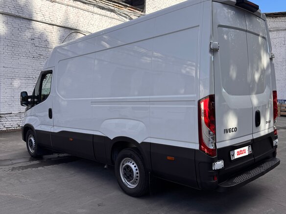 2020 Iveco Daily, белый, 3700000 рублей - вид 4