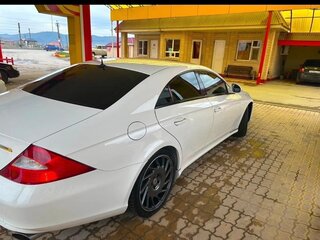 2005 Mercedes-Benz CLS 500 I (C219), белый, 960000 рублей, вид 5