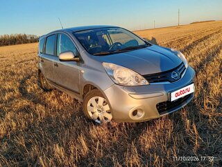 2011 Nissan Note I Рестайлинг, серебристый, 700000 рублей, вид 2