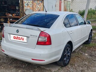 2011 Skoda Octavia DSG7 II (A5) Рестайлинг, белый, 650000 рублей, вид 3