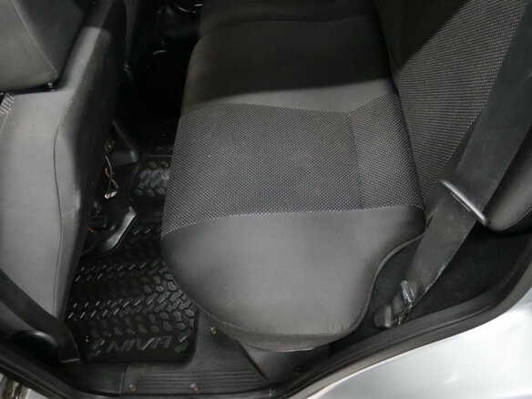 2013 Chevrolet Niva I Рестайлинг, серебристый - вид 26