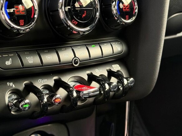2020 Mini Hatch JCW III (F55/F56) Рестайлинг, серый, 3599000 рублей - вид 14