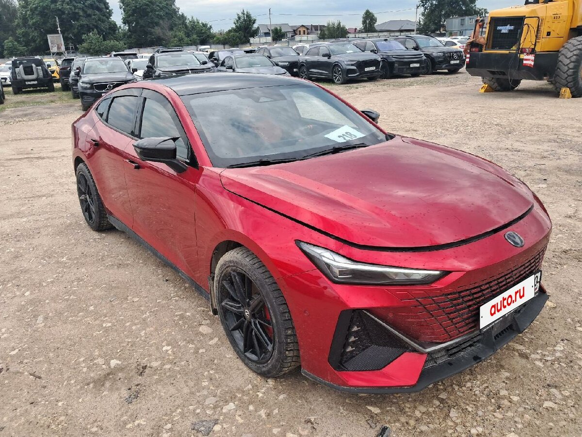 Открыть фотографии: Changan UNI-V I