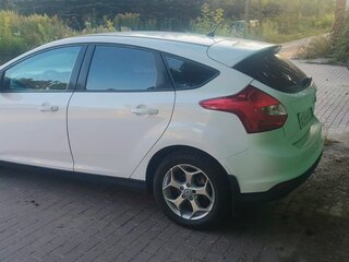 2013 Ford Focus III, белый, 700000 рублей, вид 4