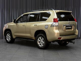 2011 Toyota Land Cruiser Prado 150 Series, бежевый, 2499000 рублей, вид 2
