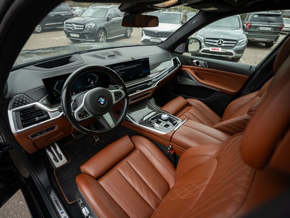 2023 BMW X7 40d I (G07) Рестайлинг, чёрный, 13000000 рублей - вид 21
