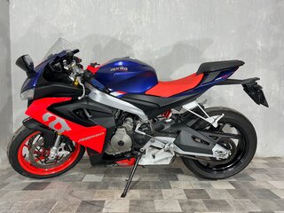 2021 Aprilia RS 660, синий, 1035000 рублей, вид 2