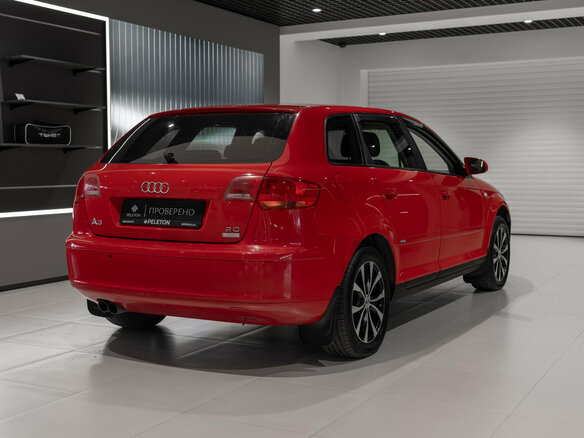 2007 Audi A3 II (8P) Рестайлинг 1, красный, 645000 рублей - вид 4