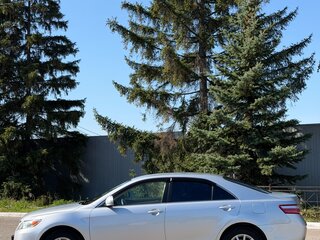 2010 Toyota Camry VI (XV40) Рестайлинг, серебристый, 1150000 рублей, вид 4