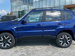 2026 Lada (ВАЗ) Niva Travel I Рестайлинг, синий, 1834000 рублей, вид 4