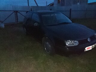 1999 Volkswagen Golf IV, чёрный, 200000 рублей, вид 2