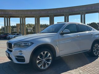 2015 BMW X6 30d II (F16), серебристый, 4000000 рублей, вид 1