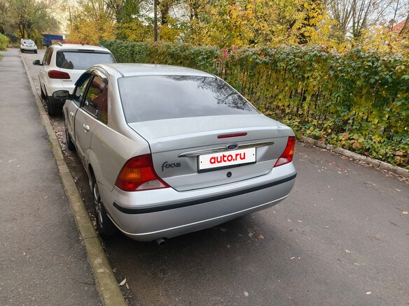 2004 Ford Focus I Рестайлинг, серебристый, 230000 рублей - вид 4