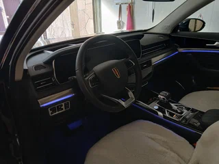 2024 Hongqi HS5 I, чёрный, 3000000 рублей, вид 3