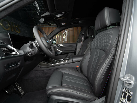 2026 BMW X7 40i I (G07) Рестайлинг, серый, 18490000 рублей - вид 10