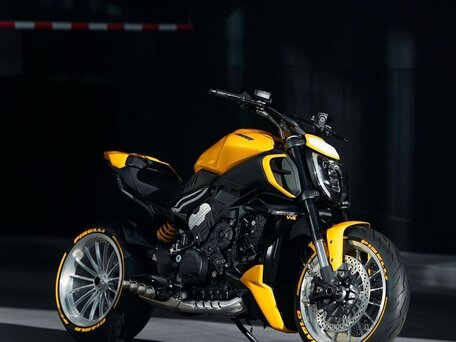 2024 Ducati Diavel V4, жёлтый, 2999999 рублей, вид 1