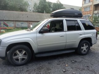 2005 Chevrolet TrailBlazer EXT I Рестайлинг, серебристый, 700000 рублей, вид 3