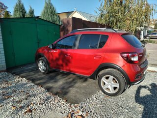 2016 Renault Sandero Stepway II, пурпурный, 1050000 рублей, вид 3