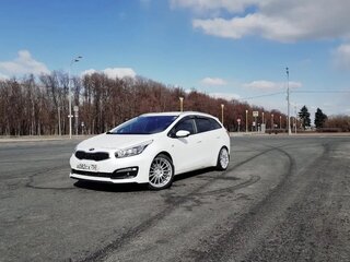 2018 Kia Ceed II Рестайлинг, белый, 1340000 рублей, вид 1