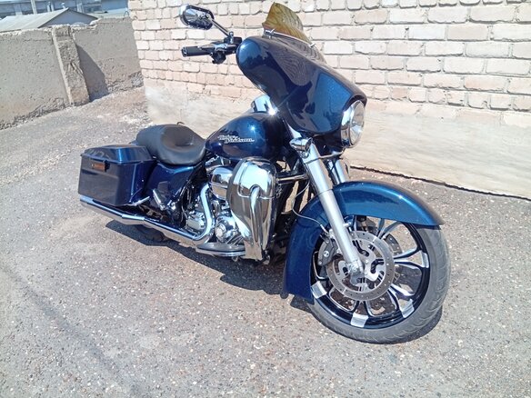 2012 Harley-Davidson Street Glide, синий, 1100000 рублей - вид 16