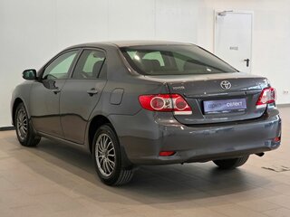2011 Toyota Corolla X (E140, E150) Рестайлинг, серый, 950000 рублей, вид 4
