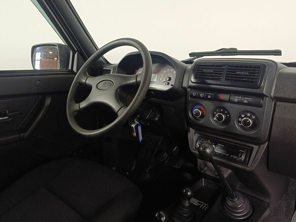2023 Lada (ВАЗ) Niva Legend I, белый, 780000 рублей - вид 9