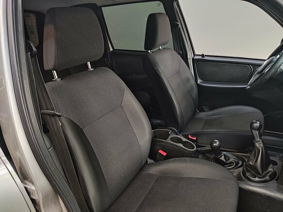 2016 Chevrolet Niva I Рестайлинг, серый, 630000 рублей - вид 20