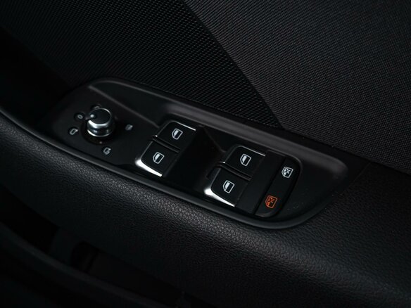 2015 Audi A3 III (8V), серый, 1770000 рублей - вид 16
