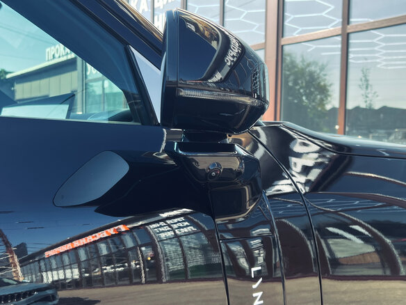 2026 Lynk & Co 900, чёрный, 7780000 рублей - вид 12