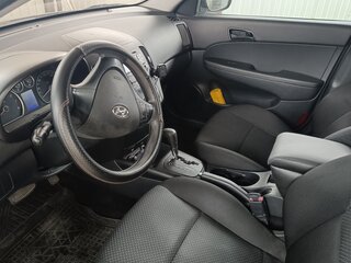 2011 Hyundai i30 I Рестайлинг, коричневый, 790000 рублей, вид 4