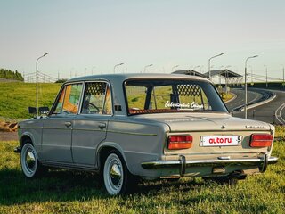 1973 Lada (ВАЗ) 2103, серый, 500000 рублей, вид 3