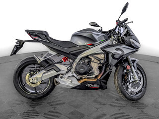 2023 Aprilia Tuono 660, серый, 925000 рублей, вид 1