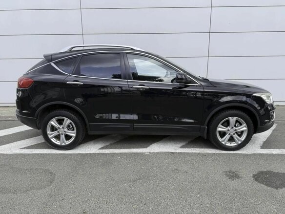 2018 FAW Besturn X80 I, чёрный, 1090000 рублей - вид 3