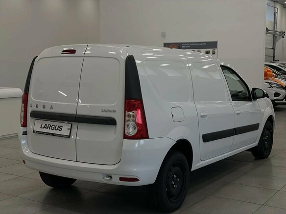2026 Lada (ВАЗ) Largus I Рестайлинг, белый - вид 6