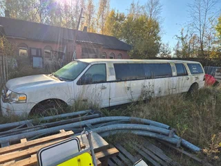 2007 Ford Expedition III, белый, 300000 рублей, вид 5