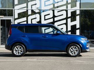 2019 Kia Soul III, синий, 2150000 рублей, вид 5