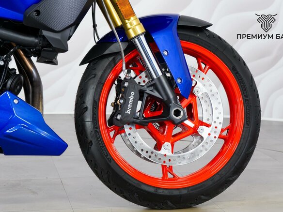 2025 BMW F 900 XR, синий, 1399000 рублей - вид 10