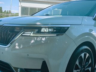 2020 Kia Carnival IV, белый, 3580000 рублей, вид 2