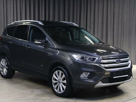 2017 Ford Kuga II Рестайлинг, серый, вид 3