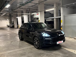 2018 Porsche Cayenne S III, чёрный, 7000000 рублей, вид 3