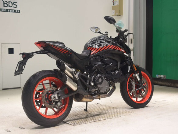 2025 Ducati Monster 937, чёрный, 1100000 рублей - вид 4