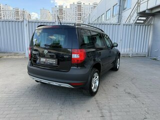 2011 Skoda Yeti I, чёрный, 675000 рублей, вид 2