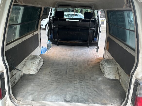 2003 Mazda Bongo Brawny IV, белый, 350000 рублей - вид 6