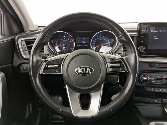 2020 Kia Ceed III, серый, 1600000 рублей - вид 20