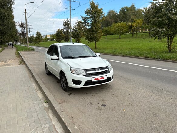 2018 Lada (ВАЗ) Granta I, белый, 500000 рублей - вид 2