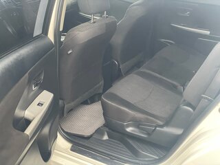 2016 Toyota Prius v (+) I Рестайлинг (ZVW40/41), белый, 1650000 рублей, вид 2